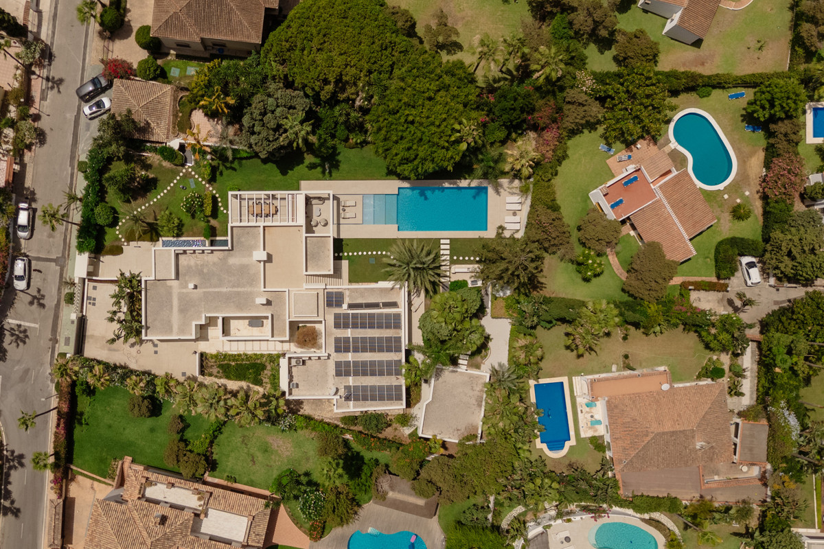 Villa en alquiler vacacional en Marbesa, Marbella Este