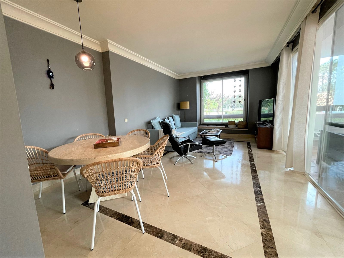 Ground Floor Apartment for short term rent in Estepona