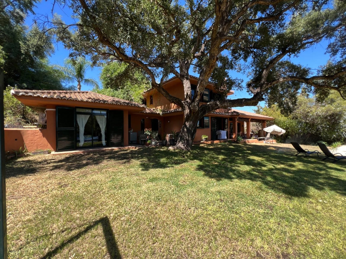 Villa for short term rent in Marbella