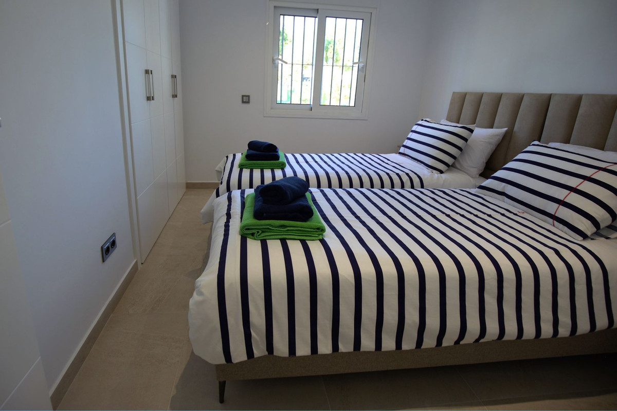 Town House for rent in Marbella