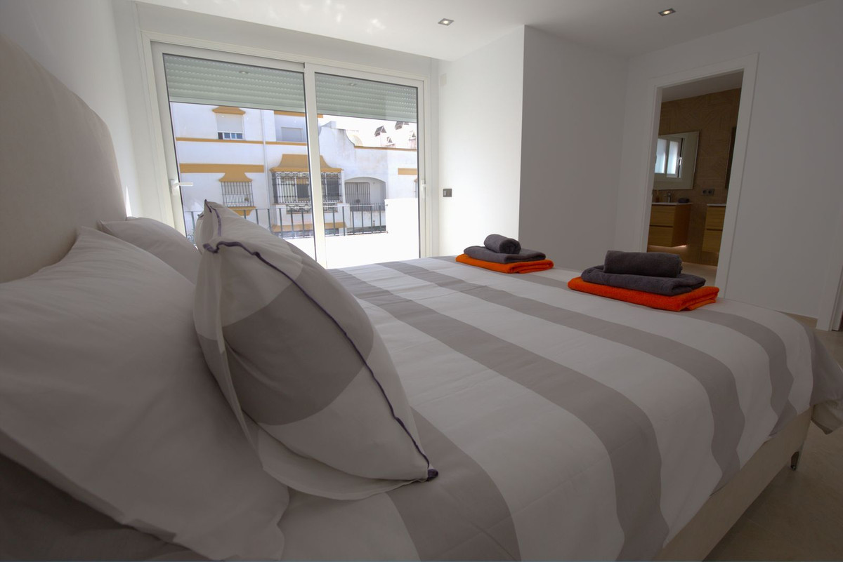 Town House for rent in Marbella