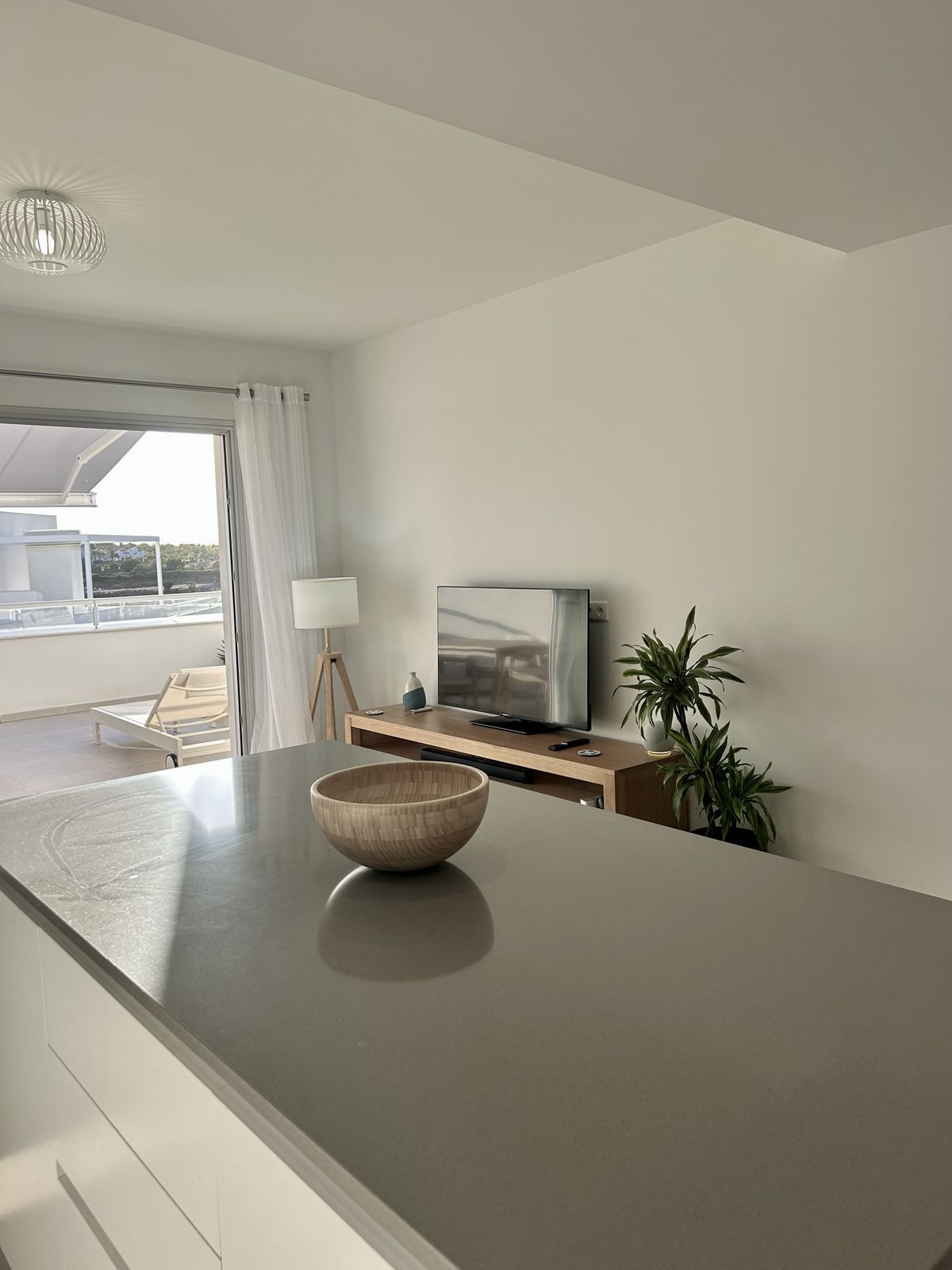 Apartment for short term rent in Cancelada, Estepona East