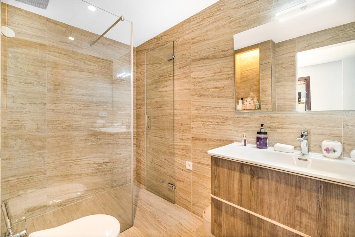 Apartment for rent in Marbella Golden Mile