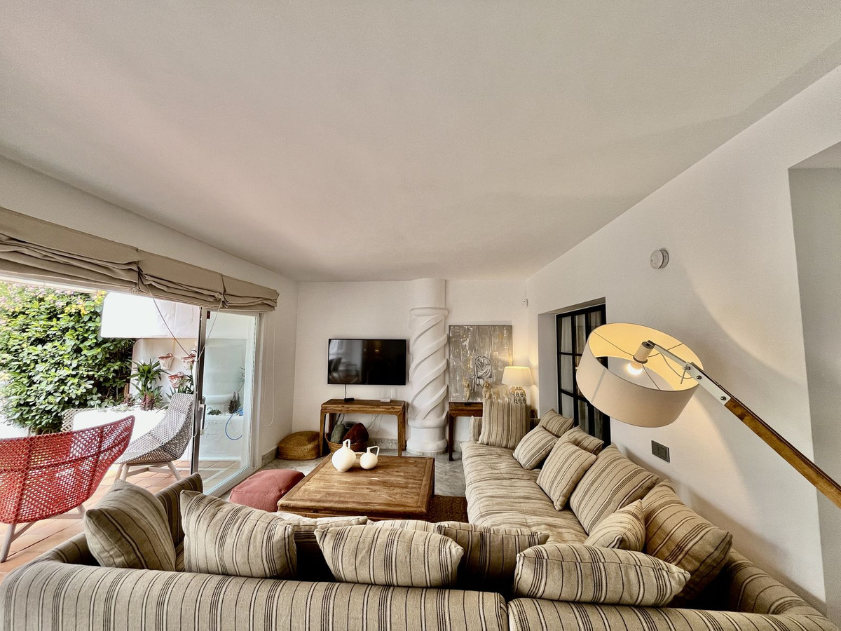 Adosado en alquiler vacacional en Bahia de Marbella, Marbella Este