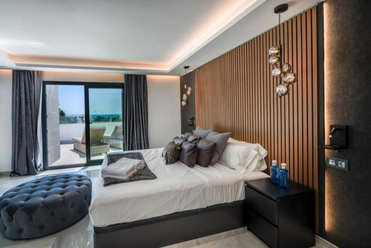 Villa for rent in Nueva Andalucia, Marbella