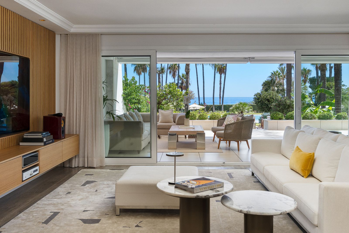 Ground Floor Apartment for short term rent in Marbella - Puerto Banus