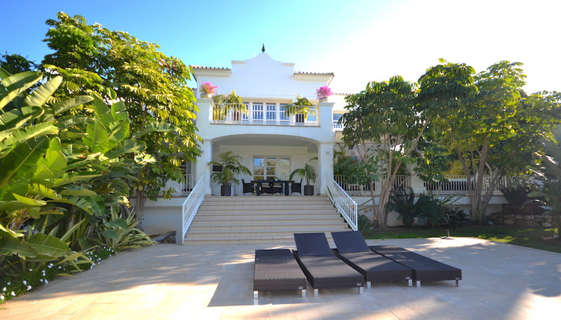 Villa en alquiler en Nueva Andalucia, Marbella
