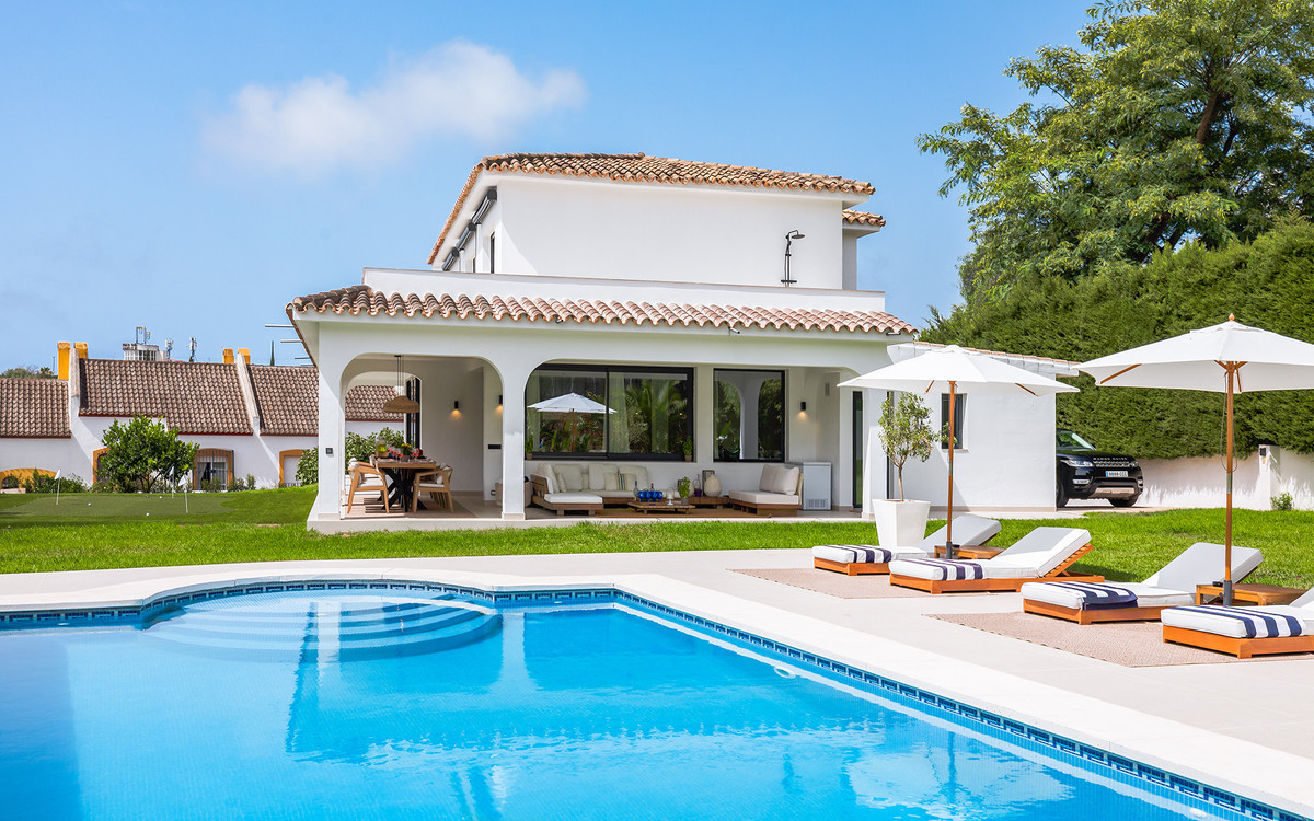 Villa for short term rent in Marbella