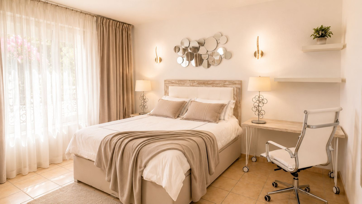 Villa for long term rent in Paraiso Alto, Benahavis