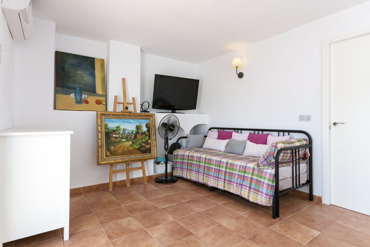 Town House for rent in Marbella