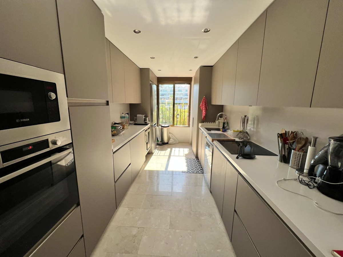 Penthouse for long term rent in Guadalmina Alta, San Pedro de Alcantara
