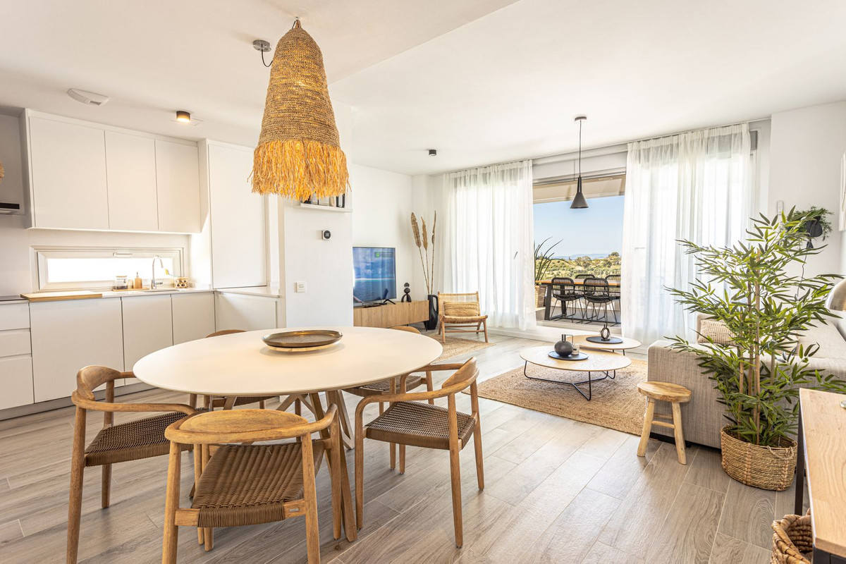 Ground Floor Apartment for short term rent in Cancelada, Estepona East