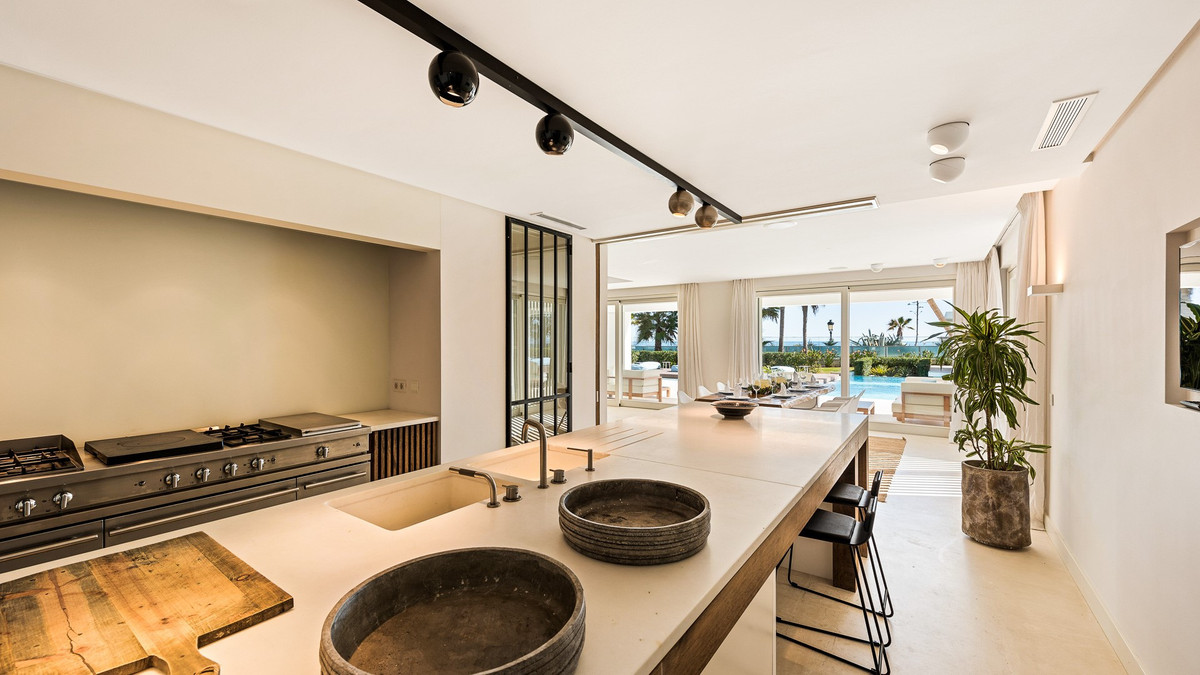 Villa en alquiler en Marbella Golden Mile