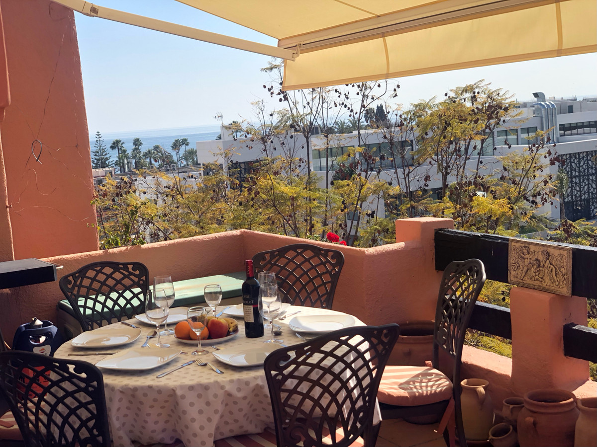 Penthouse for short term rent in Marbella