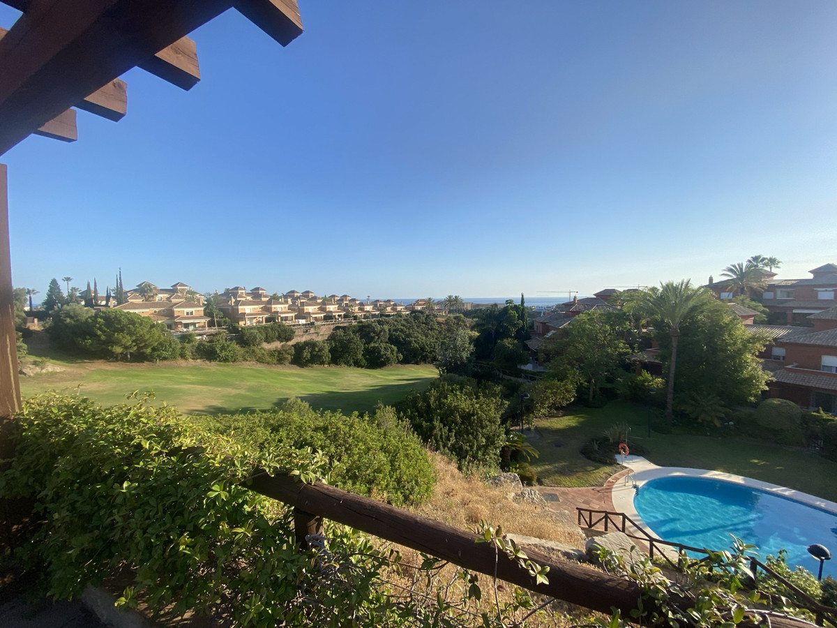 Town House for rent in Santa Clara, Marbella East