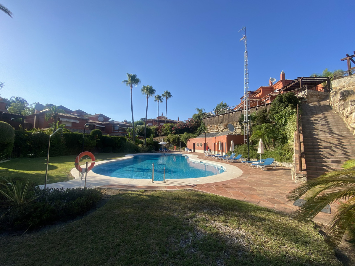 Town House for rent in Santa Clara, Marbella East