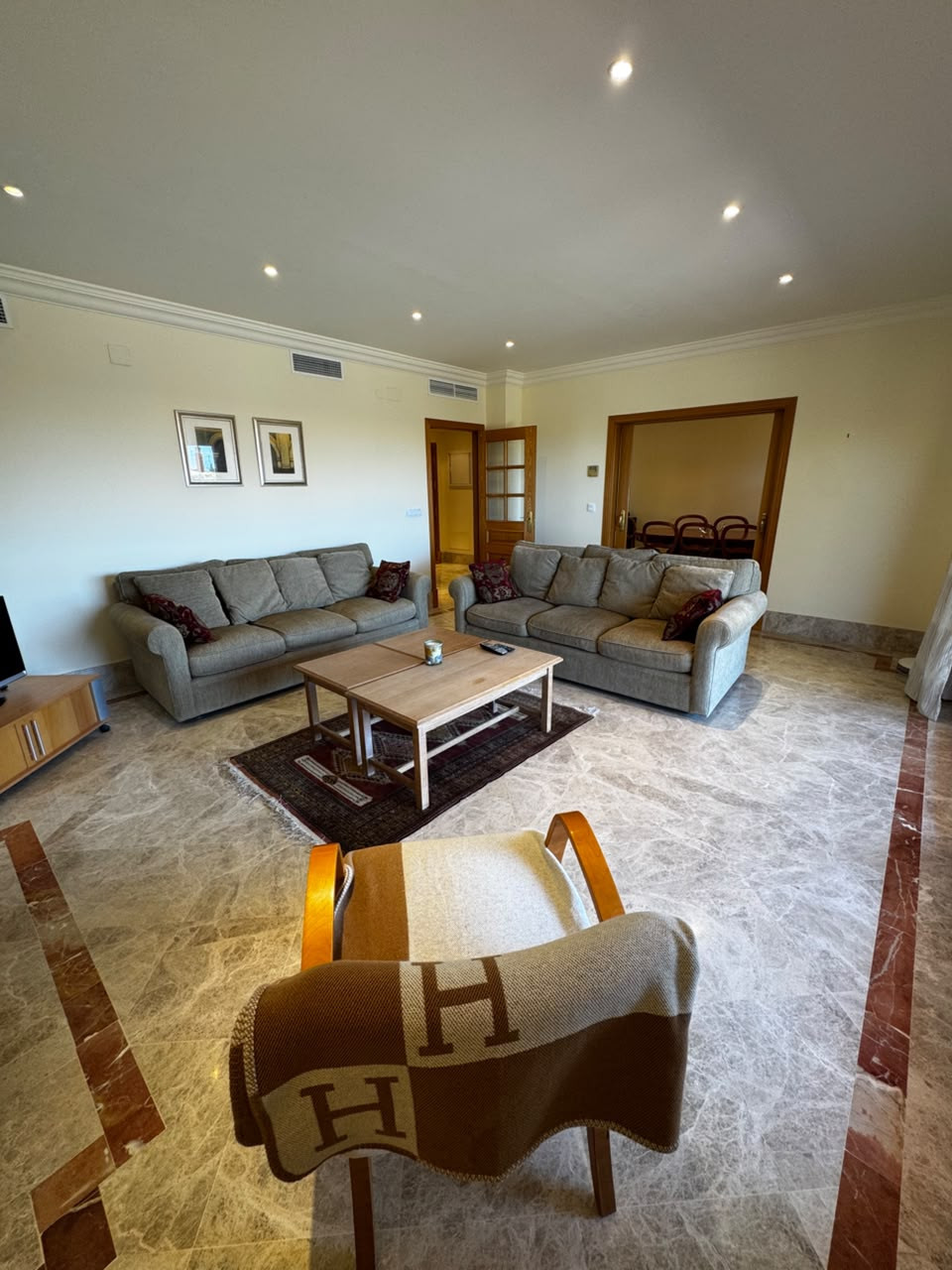 Town House for rent in Santa Clara, Marbella East