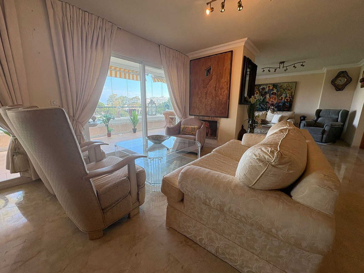 Apartamento en alquiler en Guadalmina Alta, San Pedro de Alcantara