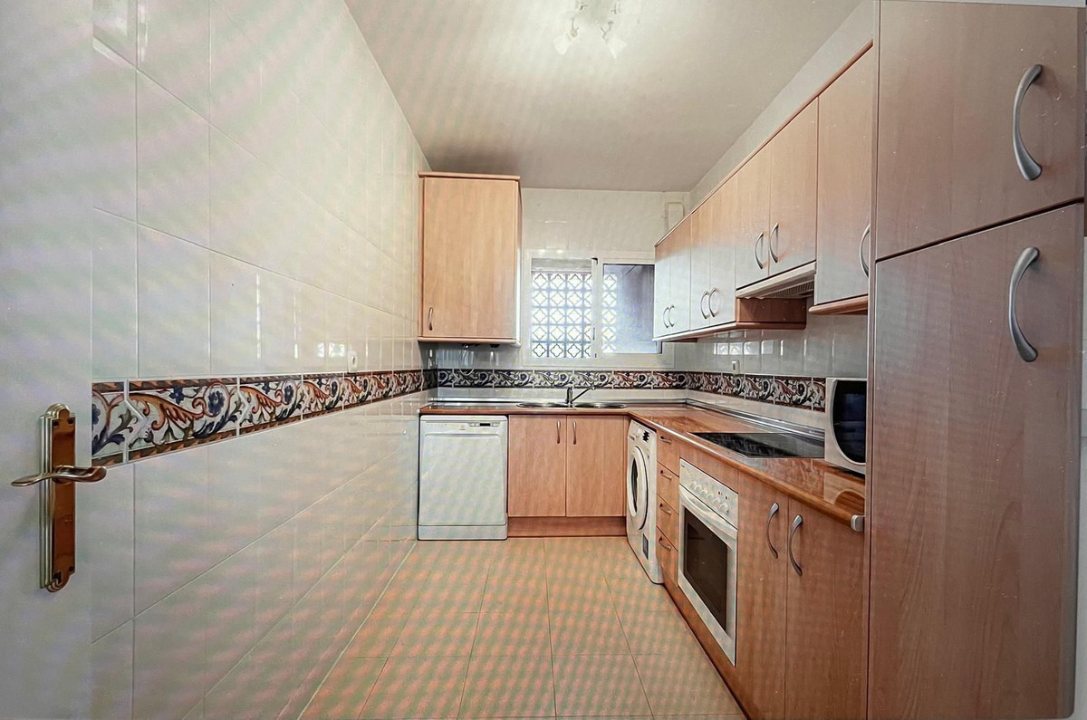 Apartment for long term rent in La Reserva de Marbella, Marbella East