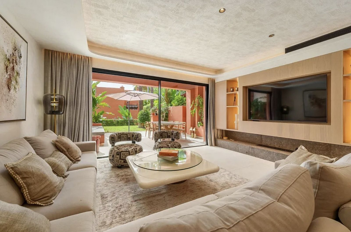 Villa Pareada En alquiler en Marbella Golden Mile