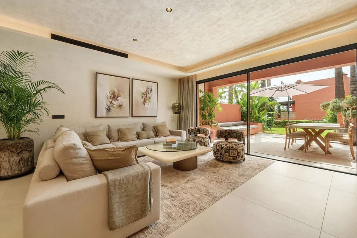 Villa Pareada En alquiler en Marbella Golden Mile
