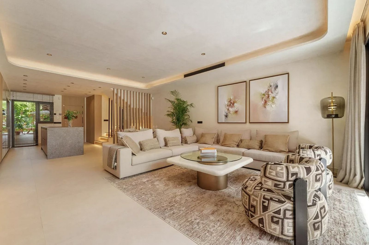 Villa Pareada En alquiler en Marbella Golden Mile