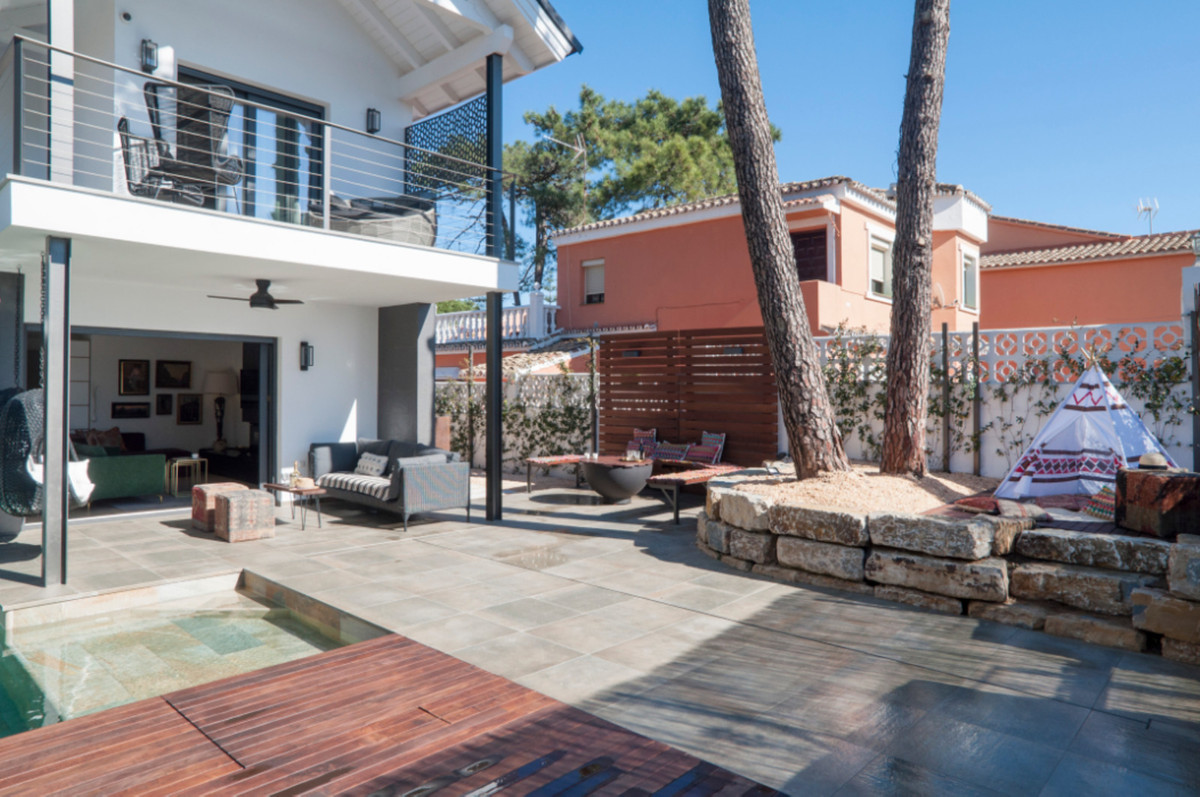 Villa for rent in Marbella
