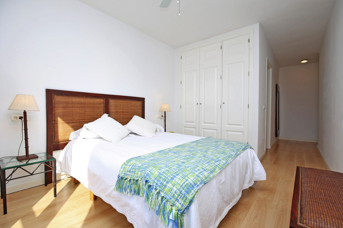 Villa for short term rent in Marbella