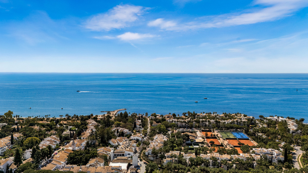 Apartment for short term rent in Marbella Golden Mile