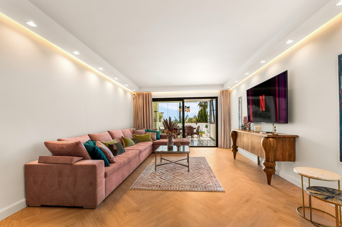 Apartment for short term rent in Marbella Golden Mile