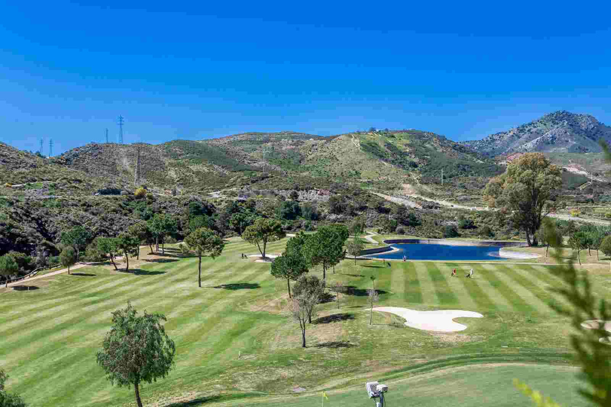 Apartment for short term rent in Benahavis