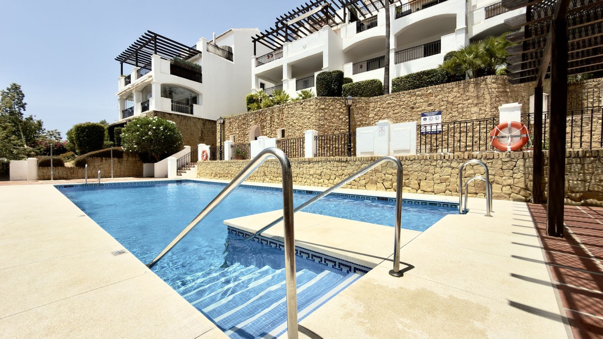 Town House for rent in Los Altos de los Monteros, Marbella East