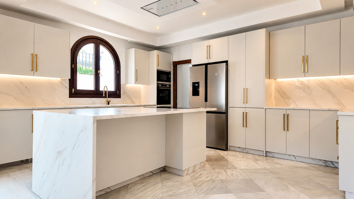 Villa for rent in Marbella Golden Mile