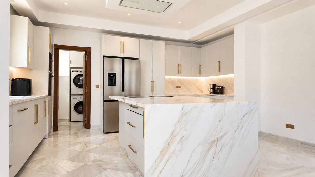 Villa for rent in Marbella Golden Mile
