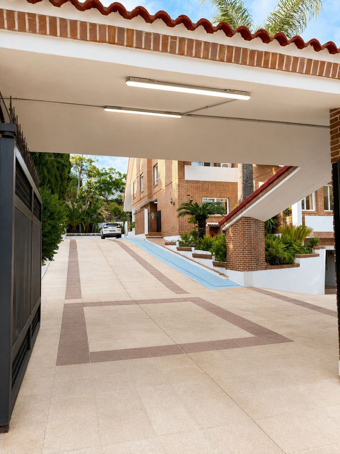 Villa for long term rent in Paraiso Alto, Benahavis