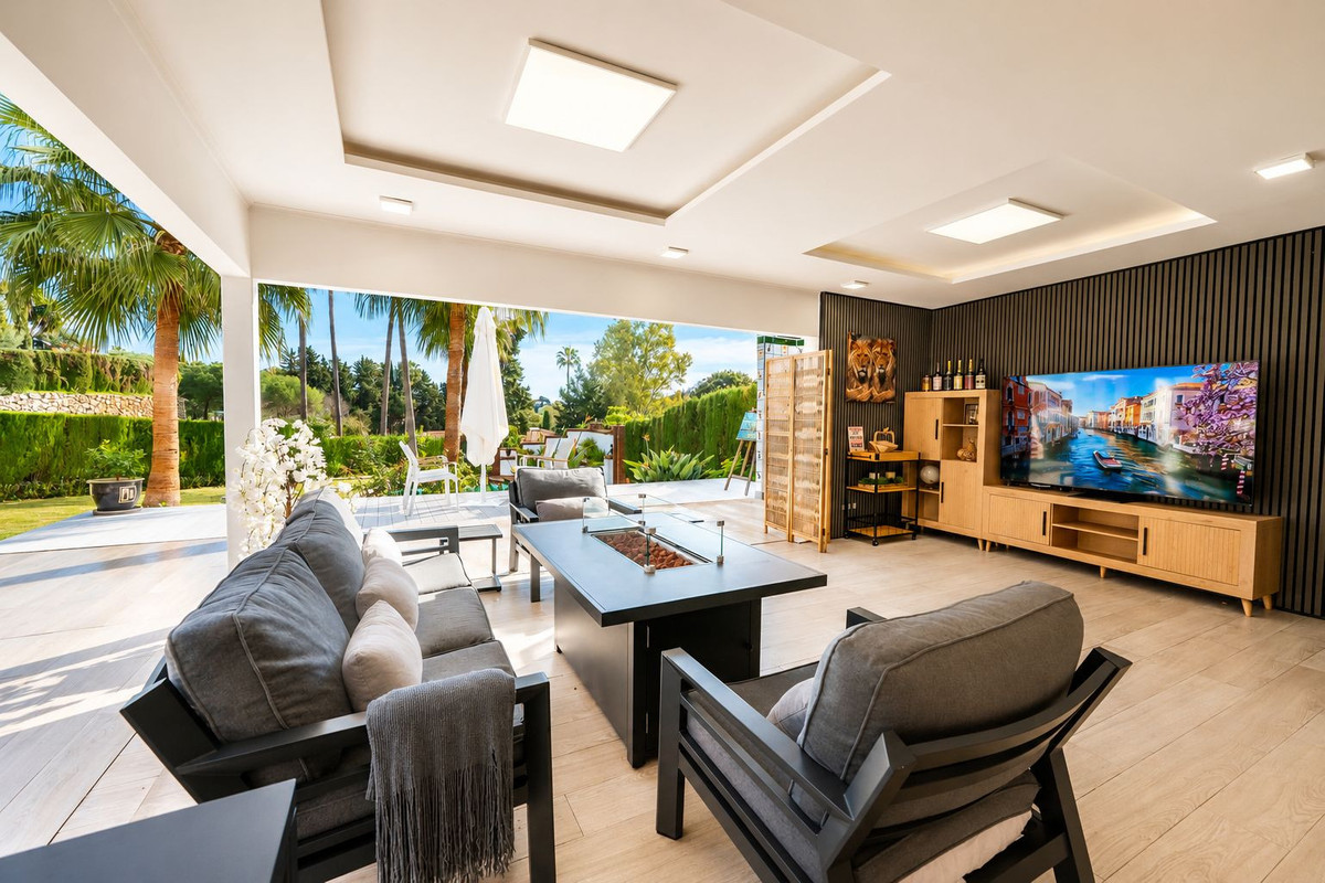 Villa for long term rent in Paraiso Alto, Benahavis