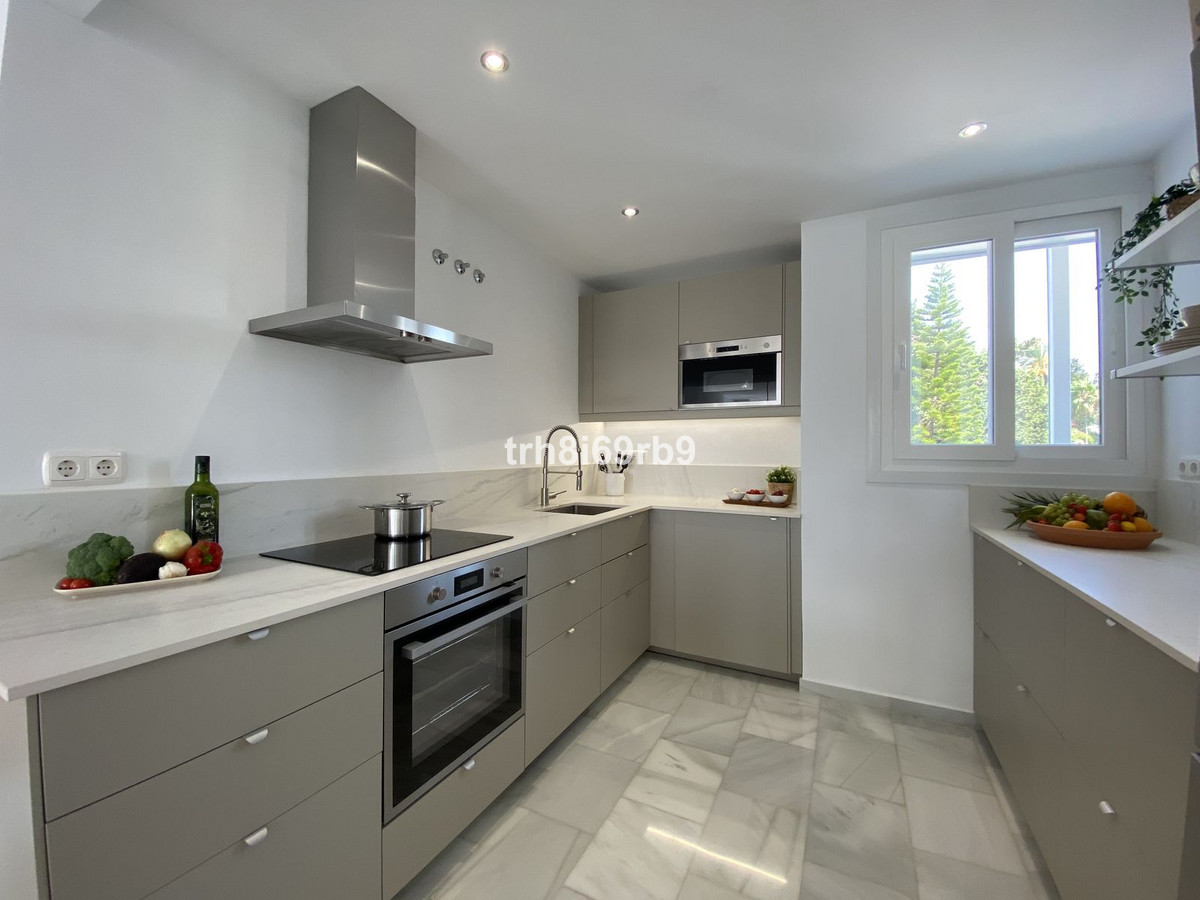 Penthouse for short term rent in Paraiso Alto, Benahavis
