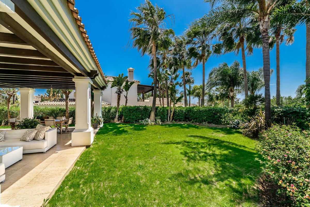 Villa for rent in Marbella Golden Mile