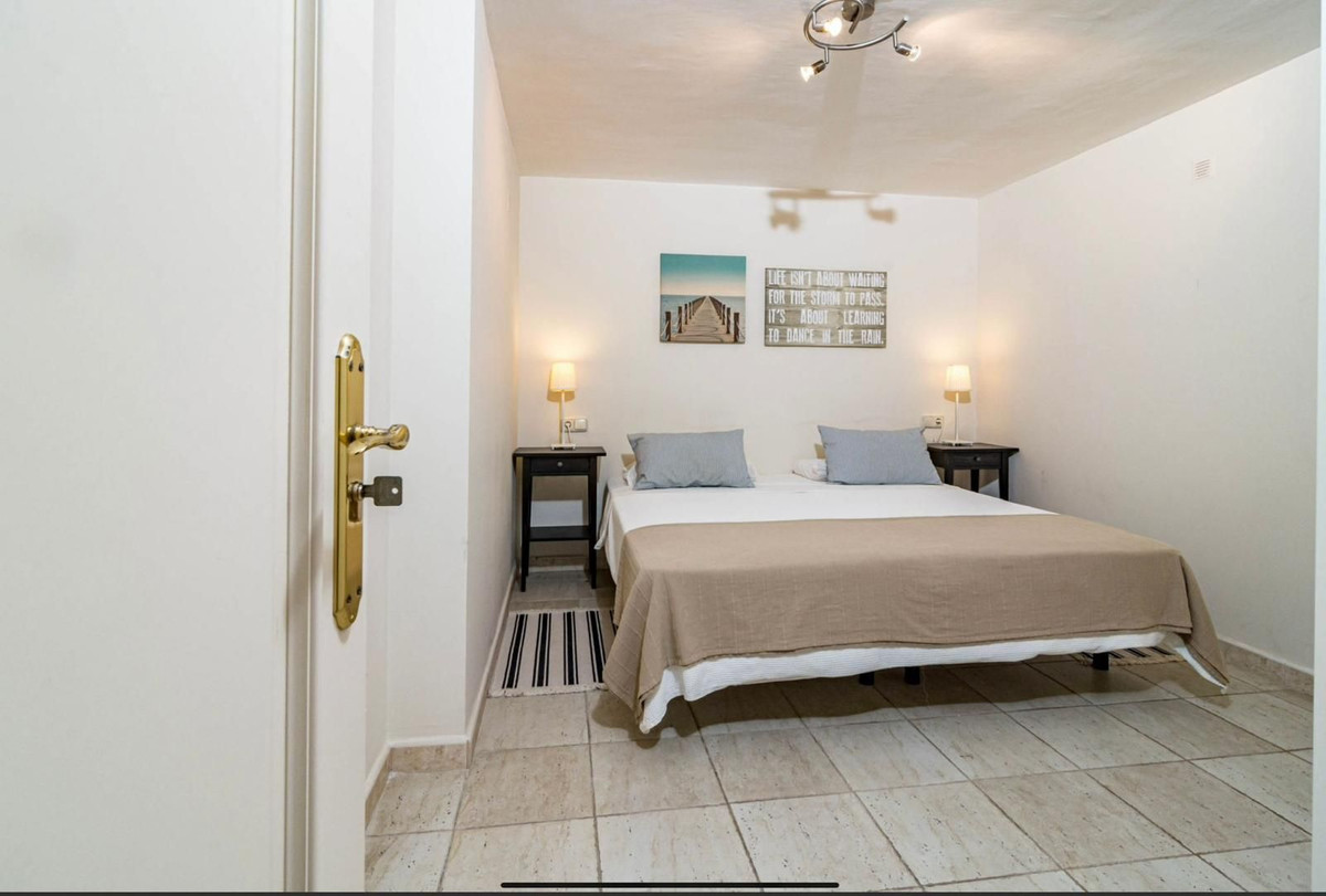 Villa for short term rent in Marbella