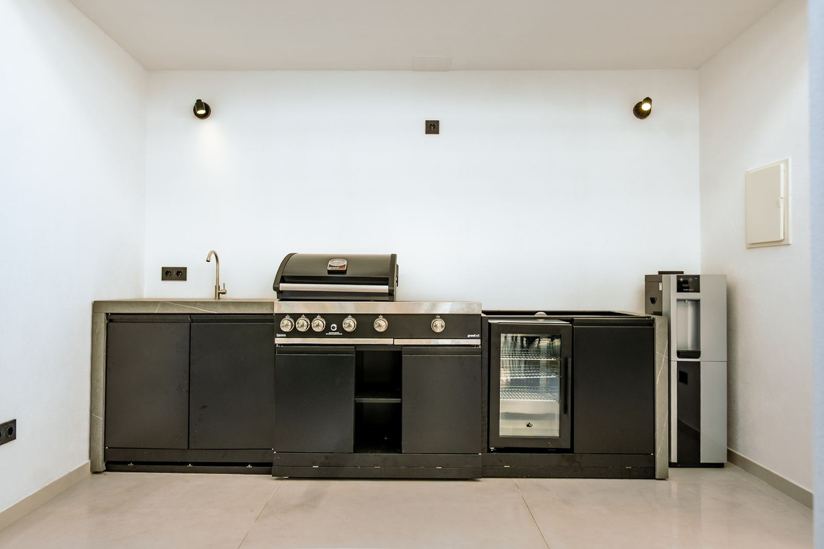 Villa for rent in Paraiso Alto, Benahavis