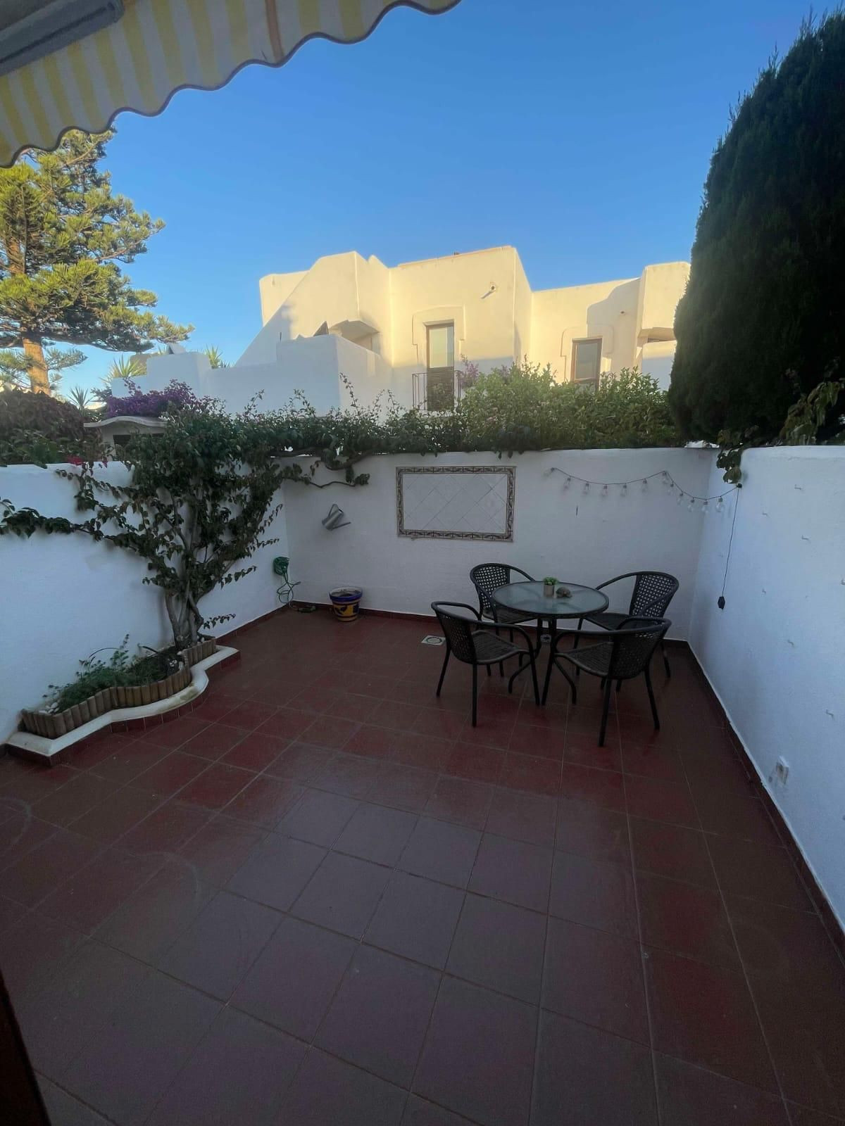 Apartment for long term rent in Cancelada, Estepona East