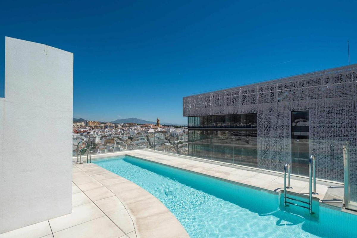 Apartment for short term rent in Estepona