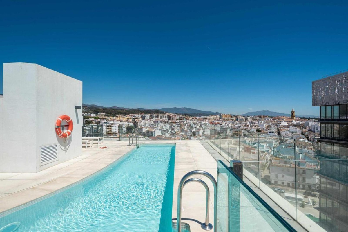 Apartment for short term rent in Estepona