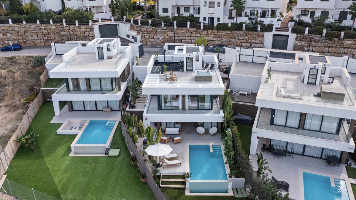 Villa en alquiler en Estepona