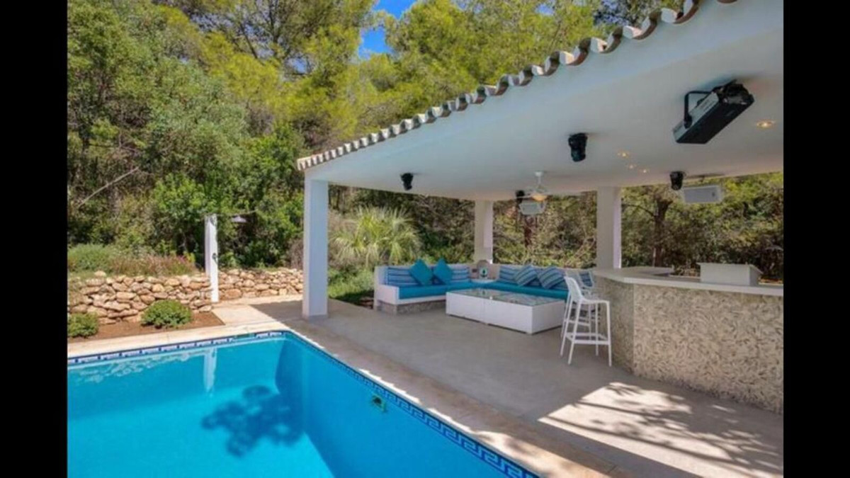 Villa for short term rent in Marbella Golden Mile