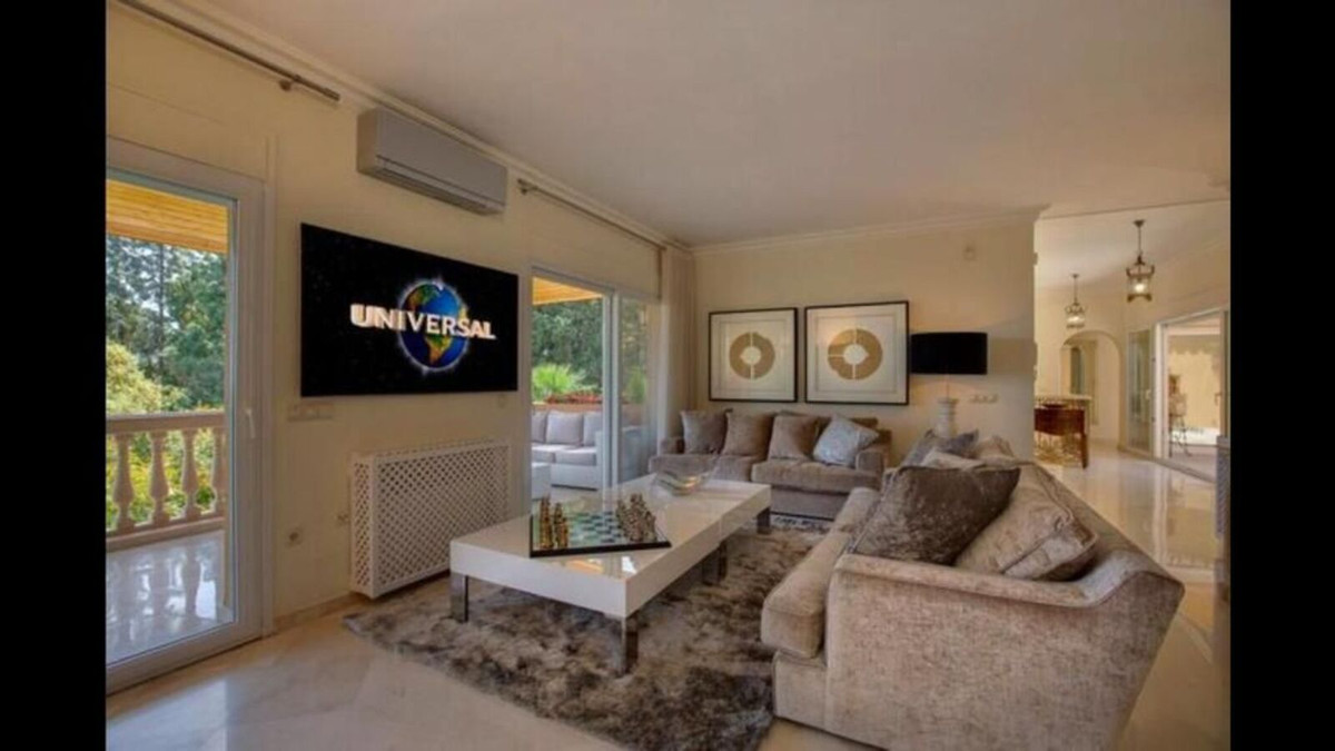 Villa for short term rent in Marbella Golden Mile