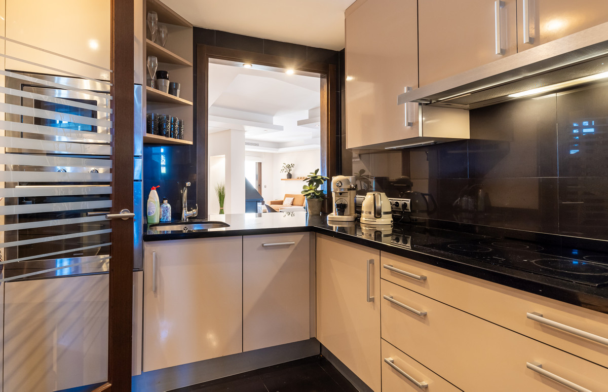 Apartment for rent in Estepona