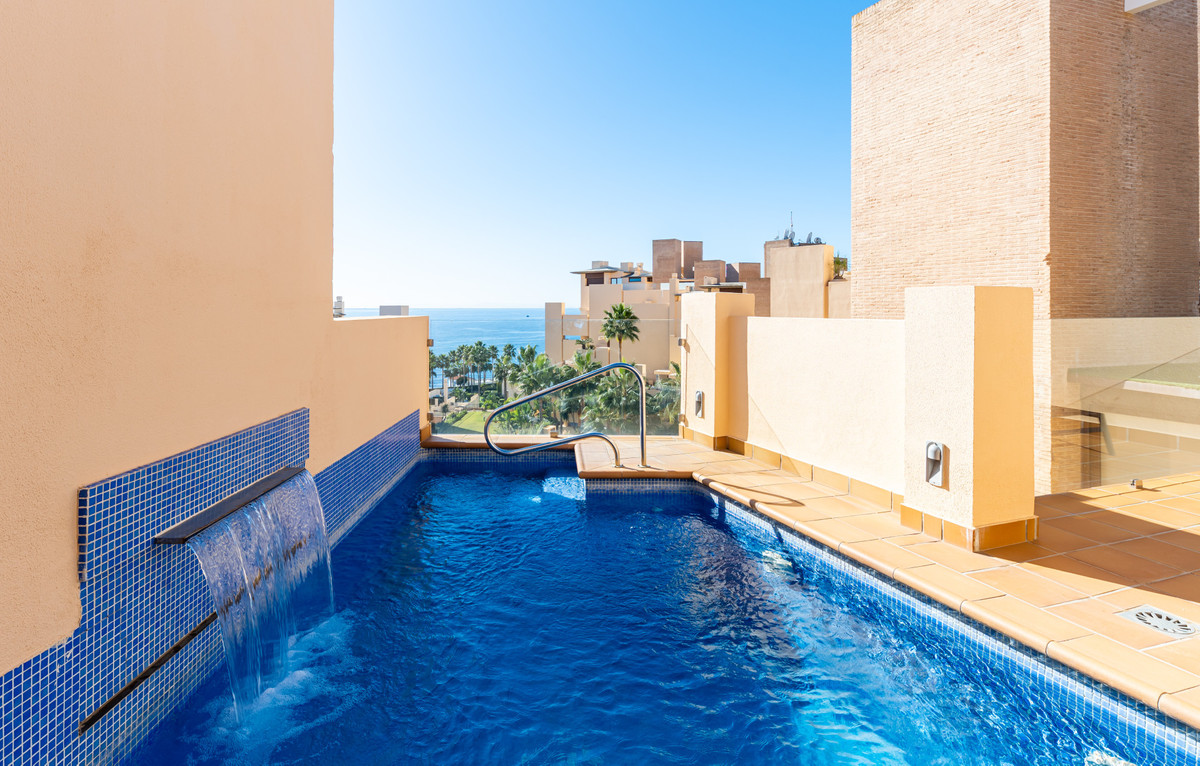 Apartment for rent in Estepona
