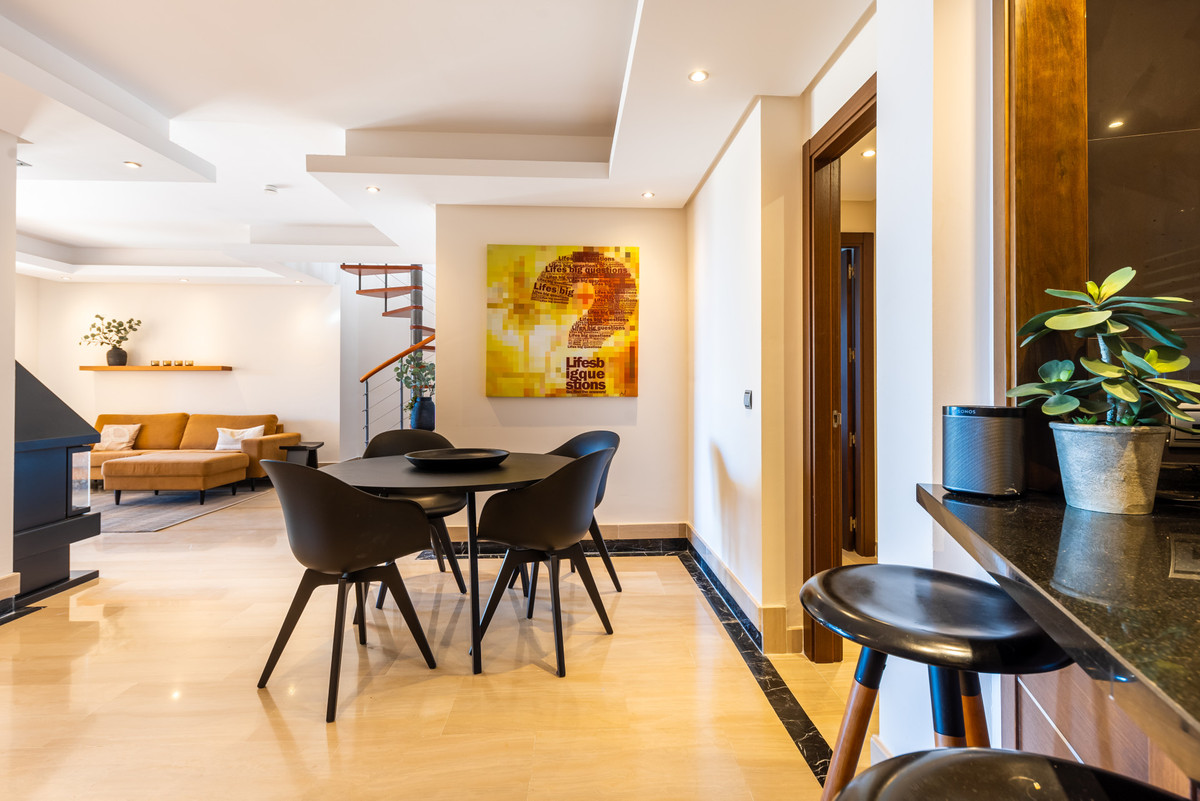 Apartment for rent in Estepona