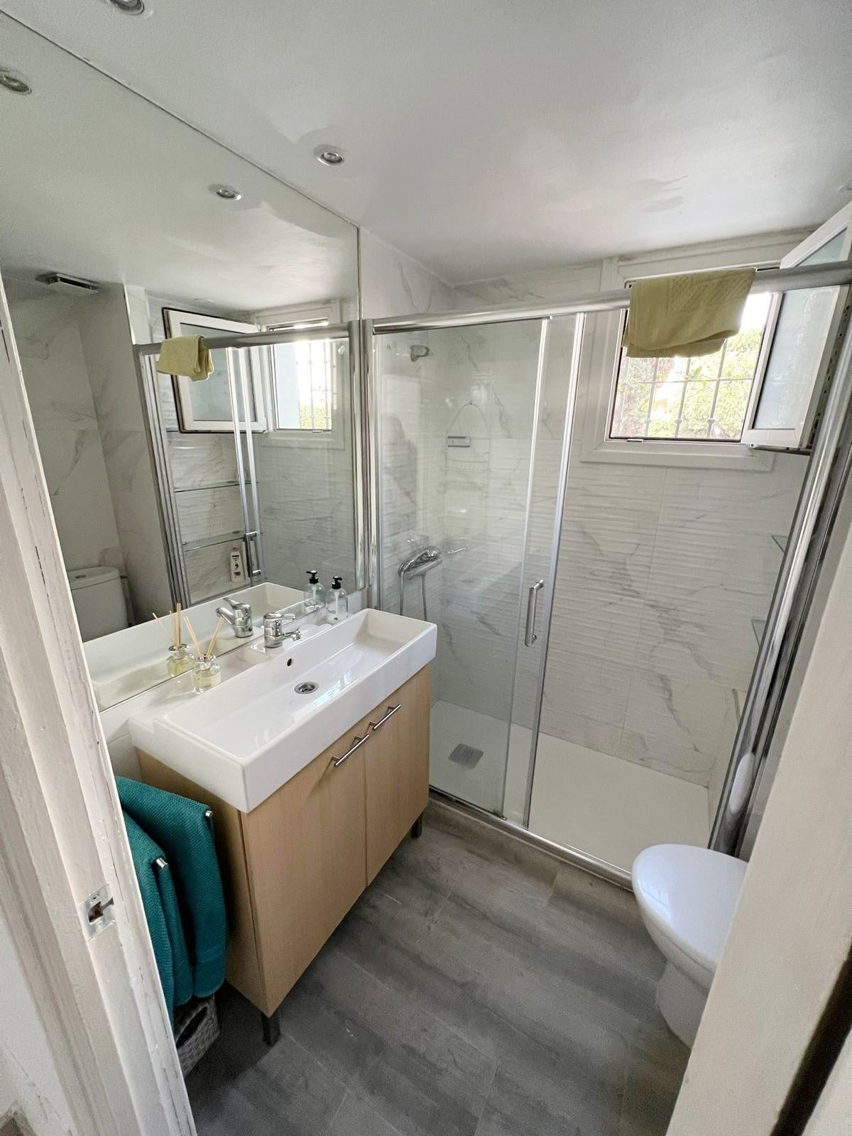Ground Floor Apartment for short term rent in Estepona
